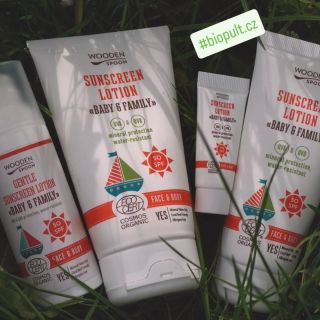 Užívejte si bezstarostně slunečné dny s minerálním tělovým mlékem na opalování se zinkem Wooden Spoon. ✅️ nezanechává...